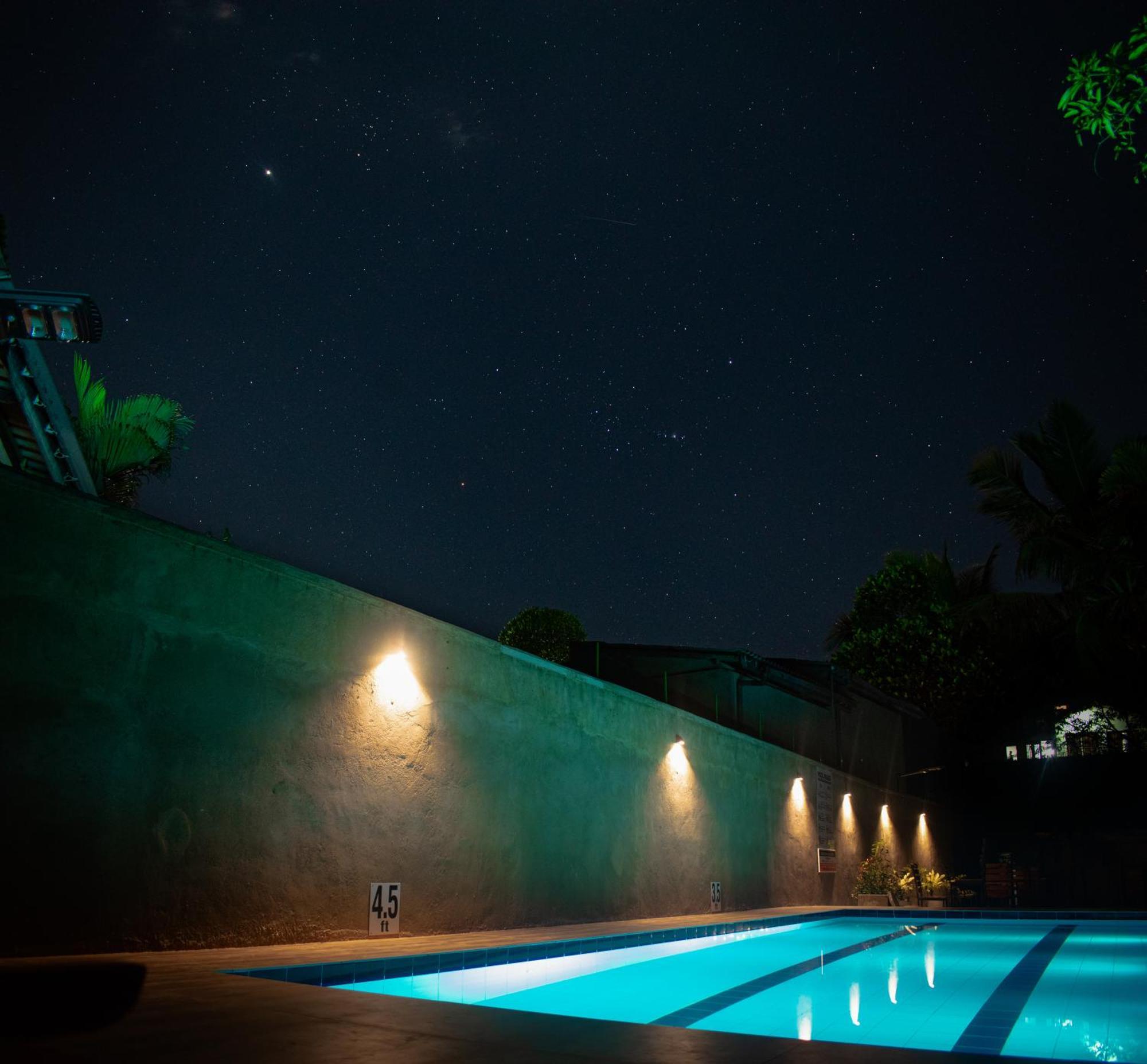 Villa Tranquil Kandy Peradeniya Esterno foto