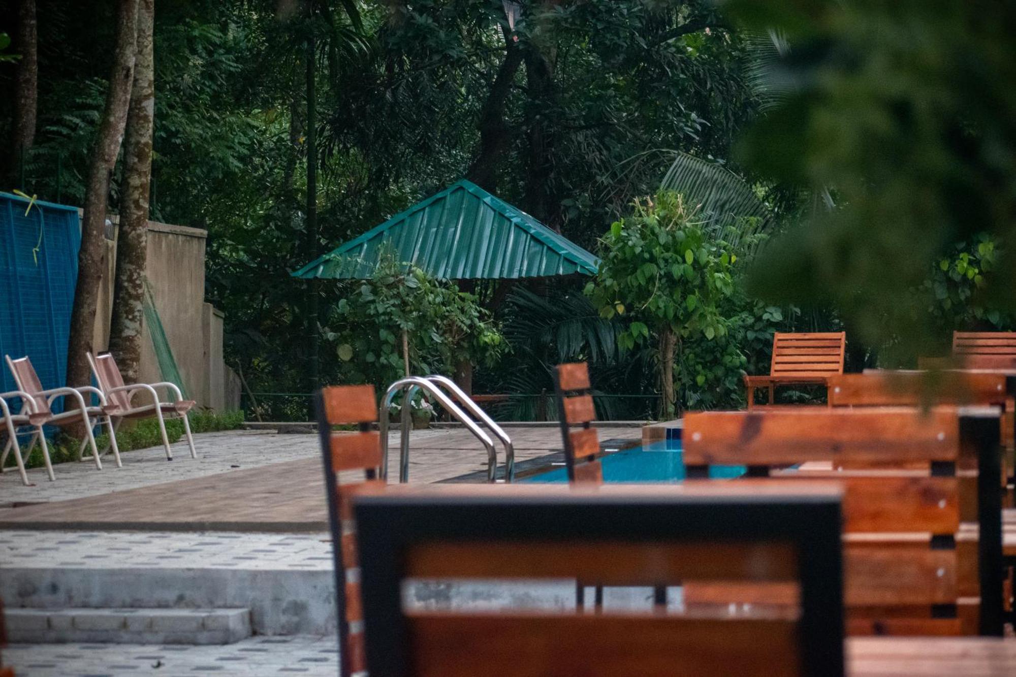 Villa Tranquil Kandy Peradeniya Esterno foto